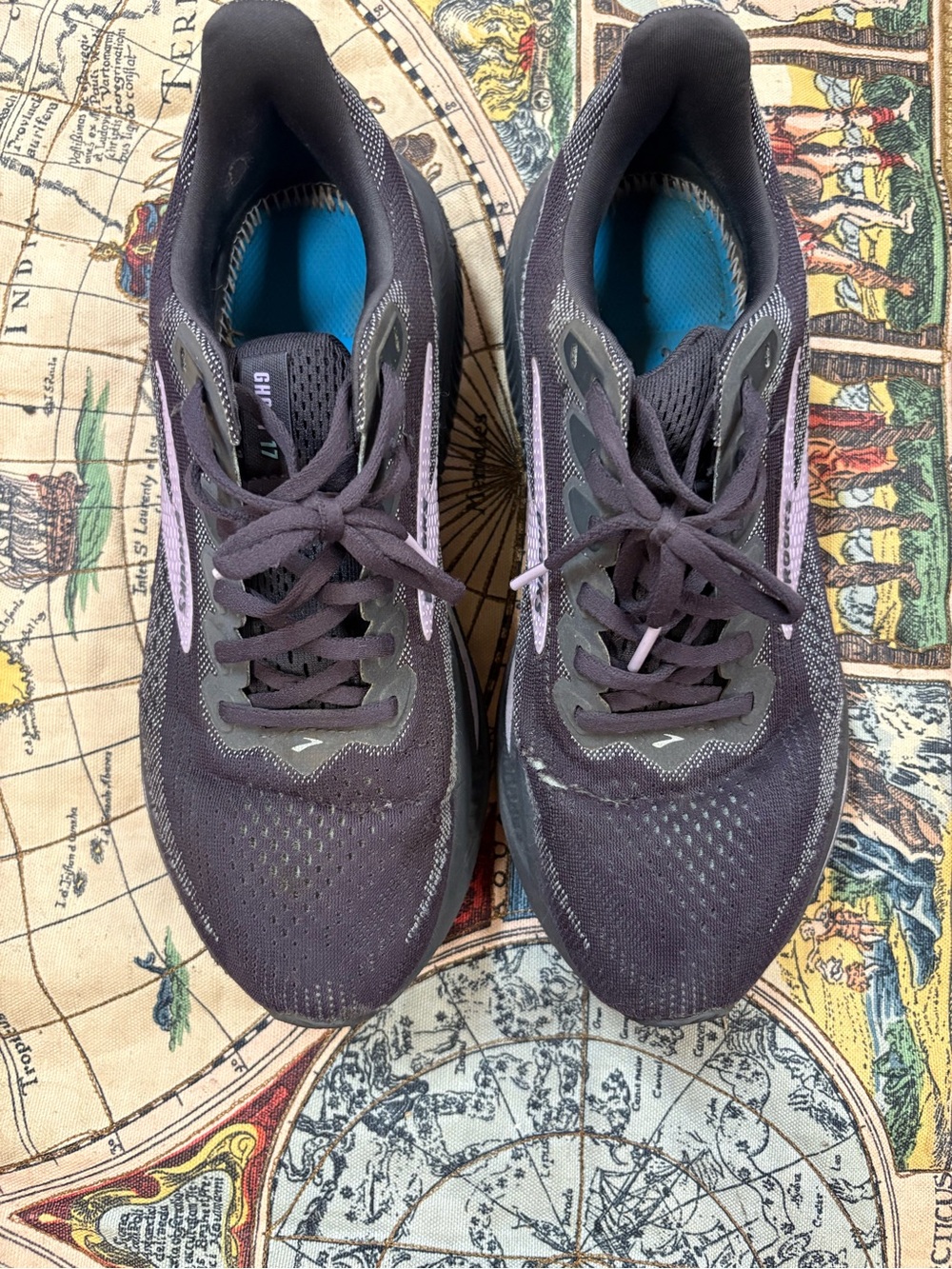 Brooks Athletic Running Shoes - Dark Gray with Light Purple Trim